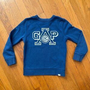 Kids Athletic Gap Logo Crew neck Sweatshirt - Size Small (6-7)